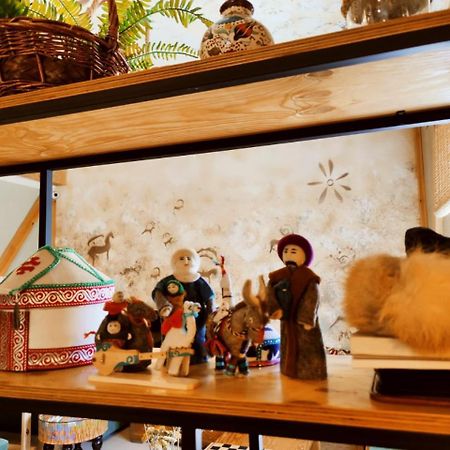 Silkroad Guesthouse Biszkek Zewnętrze zdjęcie