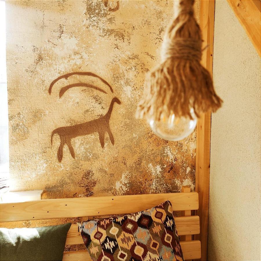 Silkroad Guesthouse Biszkek Zewnętrze zdjęcie