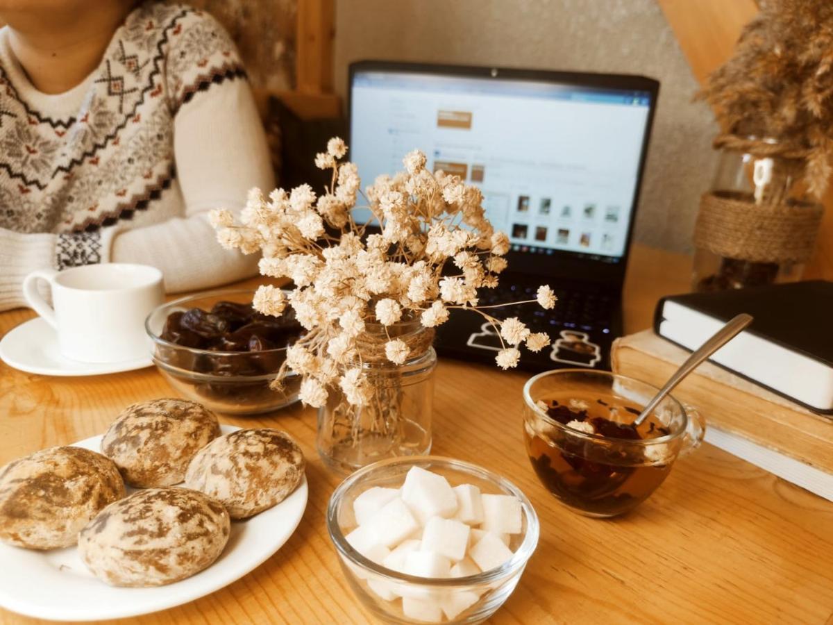 Silkroad Guesthouse Biszkek Zewnętrze zdjęcie