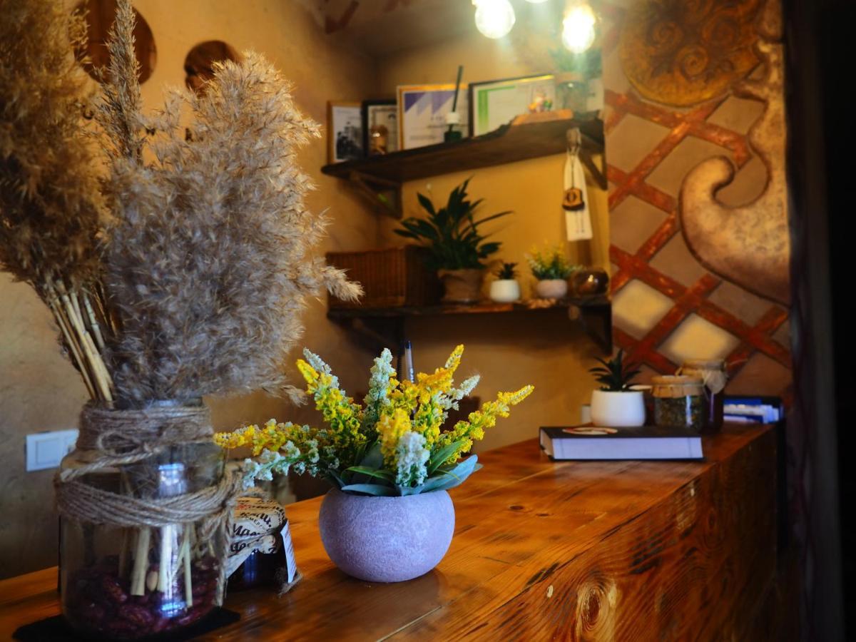 Silkroad Guesthouse Biszkek Zewnętrze zdjęcie